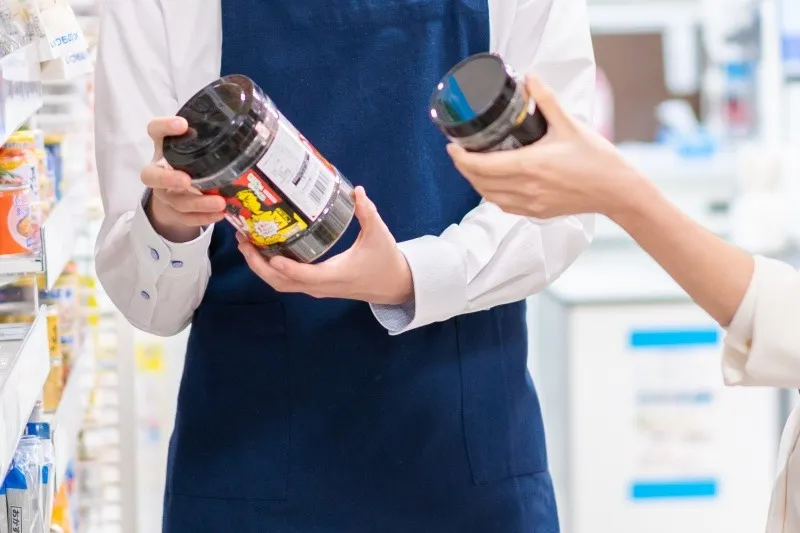 【トモズ有明ガーデン店】ドラッグストアの品出しスタッフ