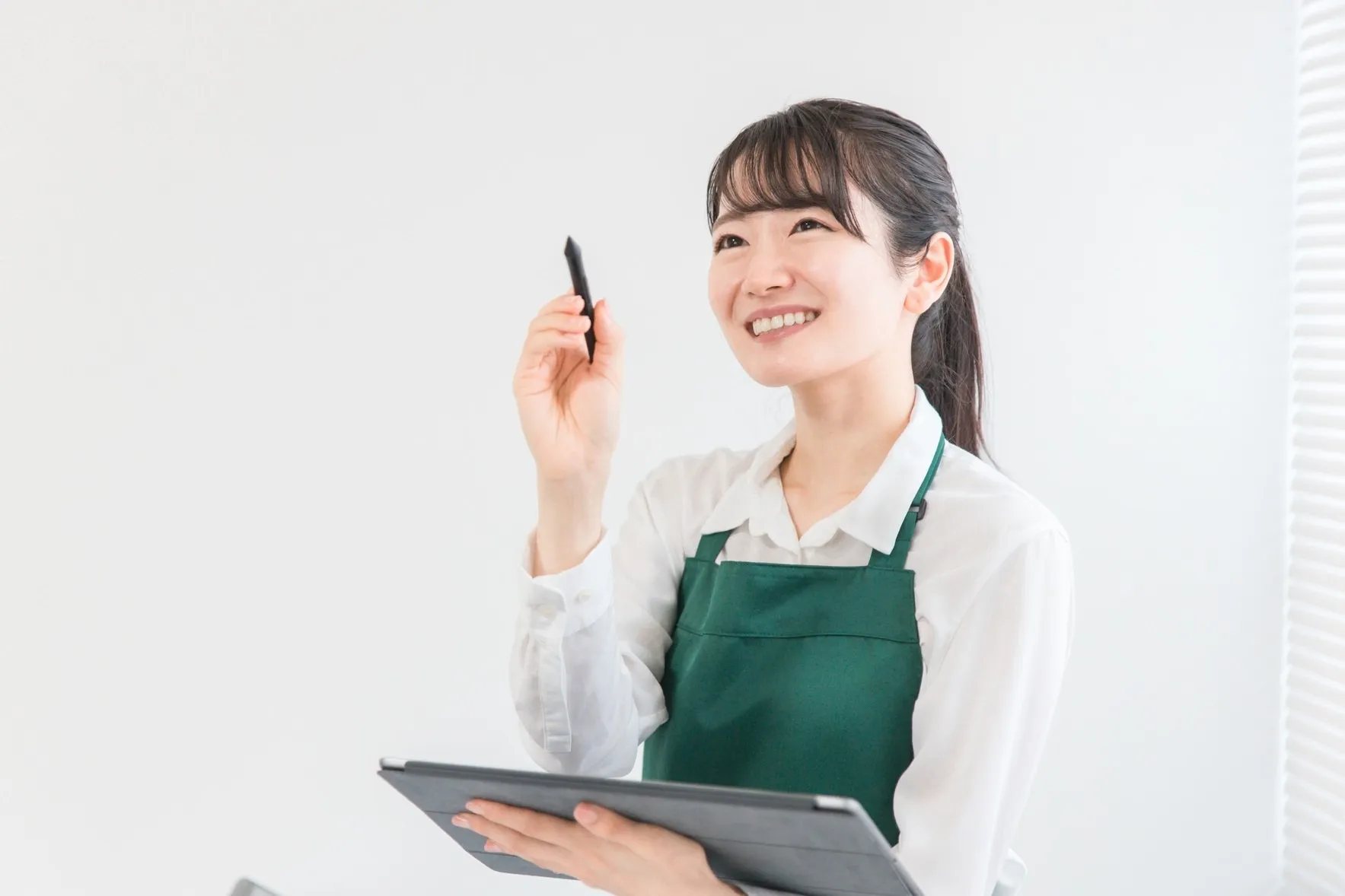 【トモズ水天宮前店】ドラッグストアの品出しスタッフ